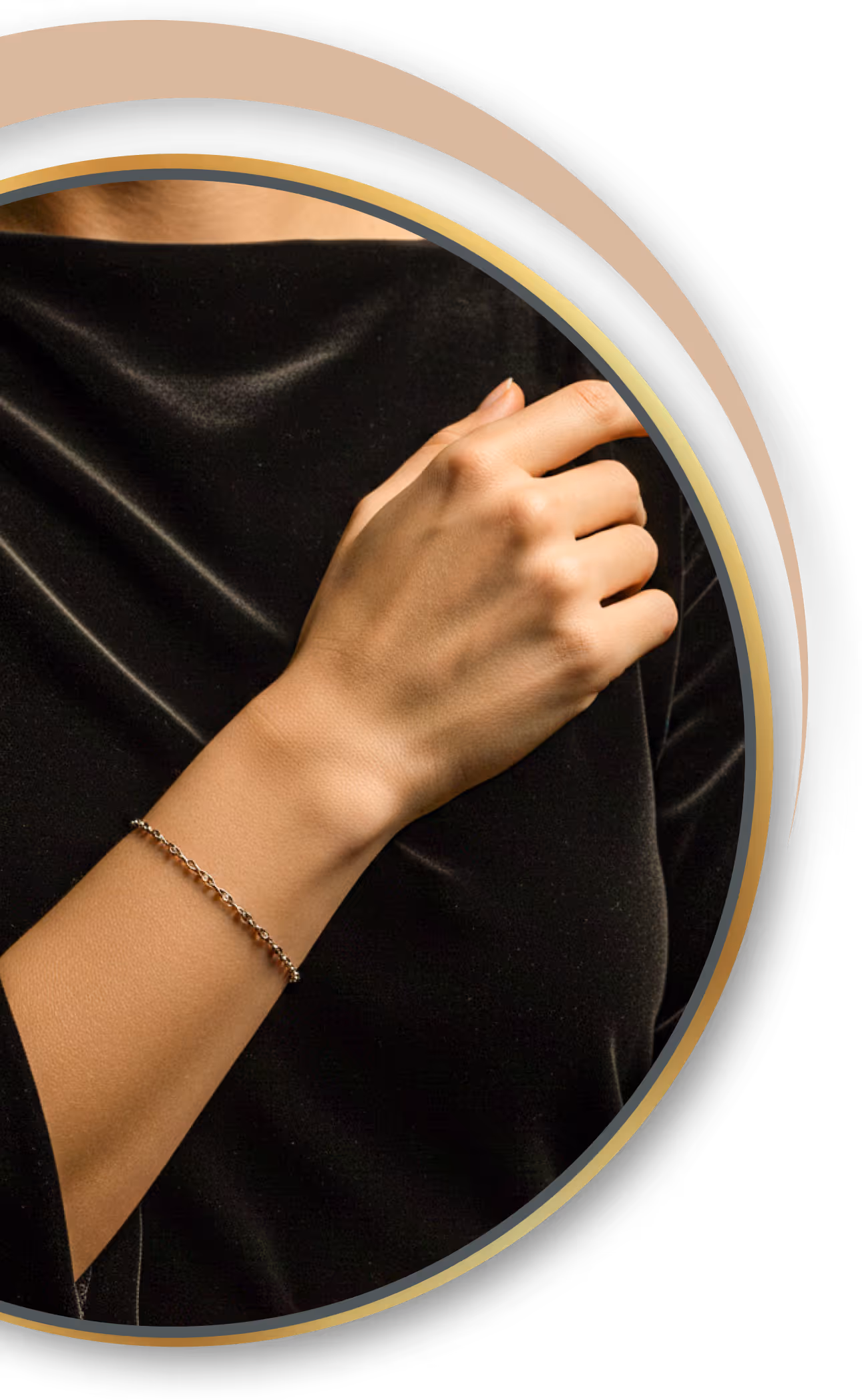 Edler Permanentschmuck vom Piercing-Studio Aachen